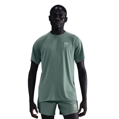 Front - Nike Mens Stride Dri-FIT T-Shirt