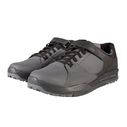 Front - Endura Mens Mt500 Burner Logo Shoes