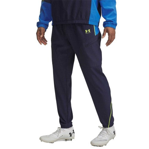 Front - Under Armour Mens Challenger Trousers