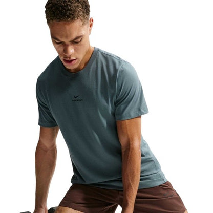 Front - Nike Mens Performance Athletic T-Shirt