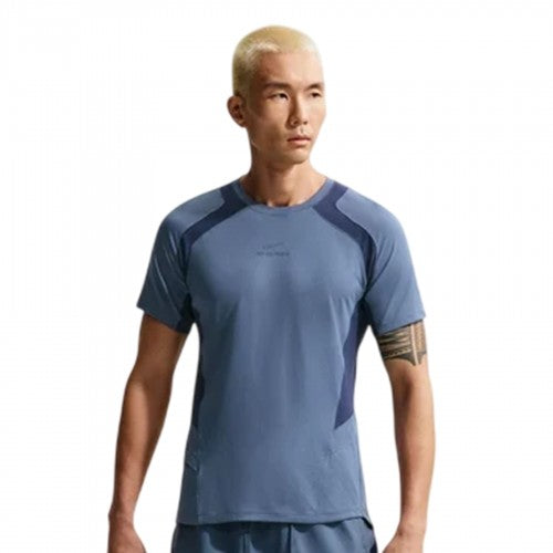 Front - Nike Mens Performance Fitted Gym T-Shirt
