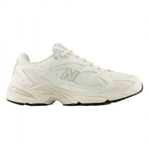 Front - New Balance Mens 725 Trainers