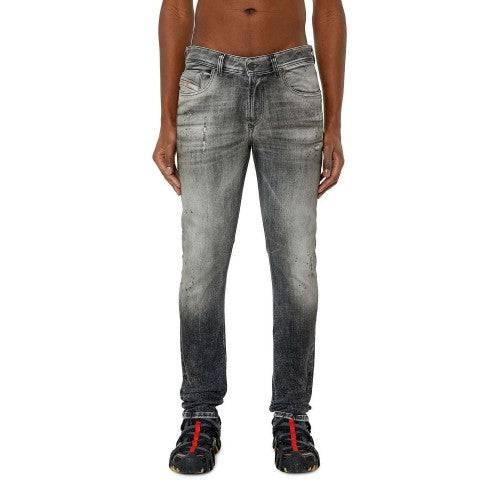 Front - Diesel Mens 1979 Sleenker Low Rise Skinny Jeans