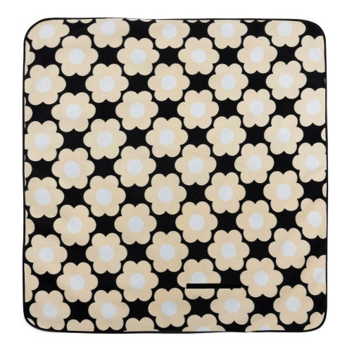 Front - Regatta Orla Kiely Daisy Picnic Blanket