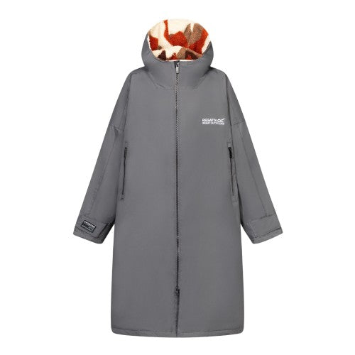 Front - Regatta Unisex Adult Abstract Mountain Waterproof Changing Robe