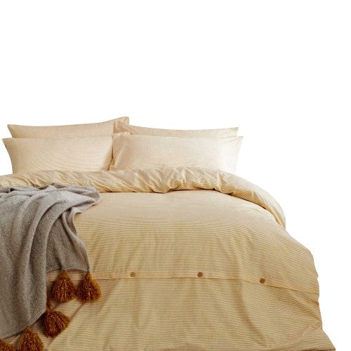 Front - The Linen Yard Holbury Duvet and Pillowcase Set