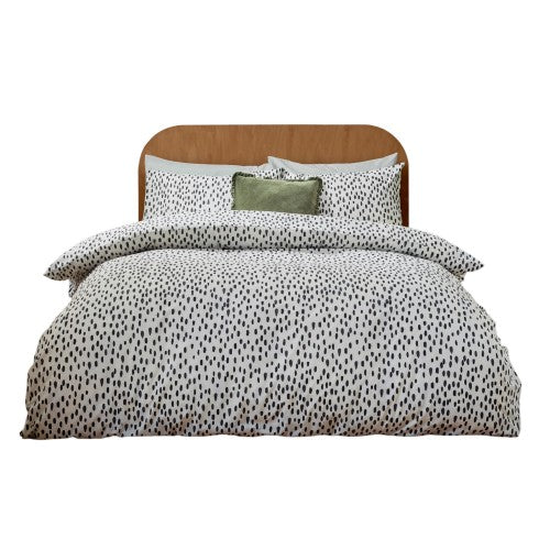 Front - Furn Reversible Dotted Duvet Cover Set