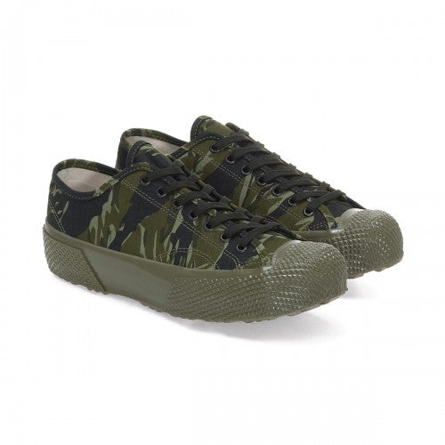 Front - Superga Unisex Adult 2434 Tiger Camo Trainers