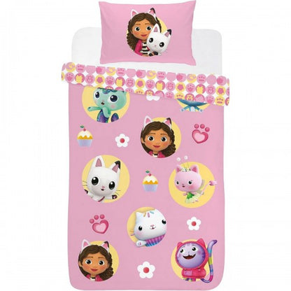 Front - Gabby's Dollhouse Reversible Gabby and Friends Duvet Set