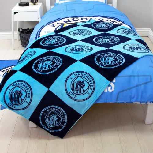 Front - Manchester City FC Fleece Checkered Blanket