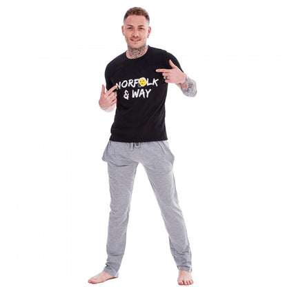 Front - Norfolk & Way Mens Novelty Pyjama Set