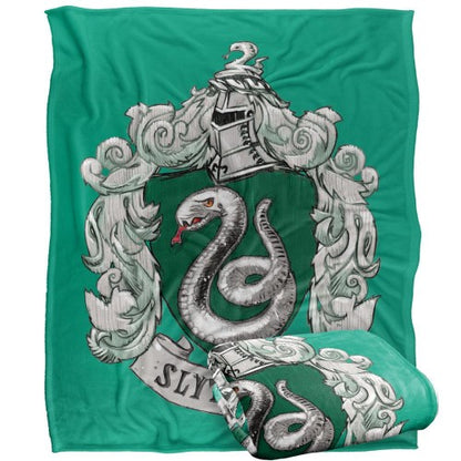 Front - Harry Potter Slytherin Stitched Crest Blanket