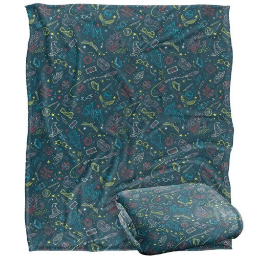 Front - Harry Potter Assorted Designs Blanket