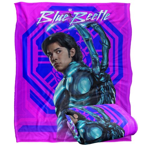 Front - Blue Beetle Unmasked Blanket