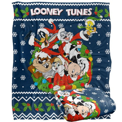Front - Looney Tunes Group Shot Christmas Blanket