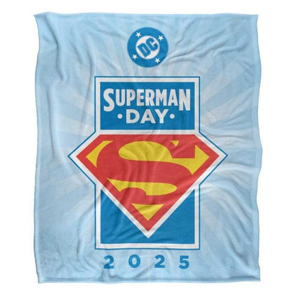 Front - Superman Superman Day 2025 Silky Logo Supersoft Blanket