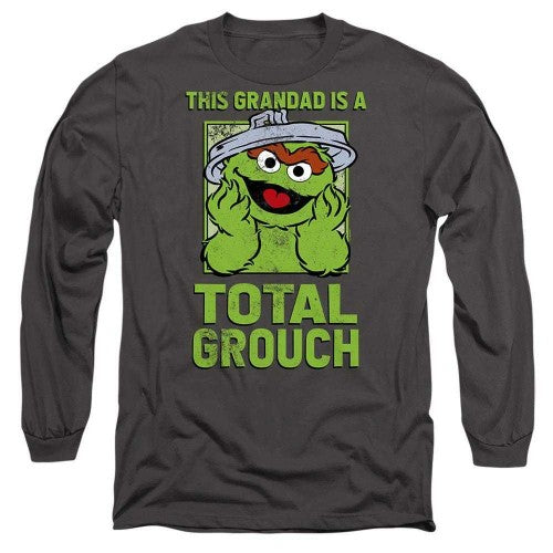 Front - Sesame Street Unisex Adult Grandad Oscar The Grouch Long-Sleeved Fathers Day T-Shirt