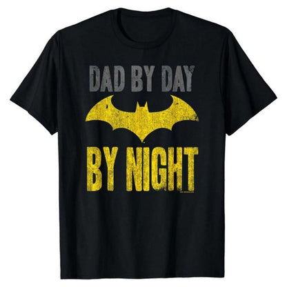 Front - Batman Mens Dad By Day T-Shirt