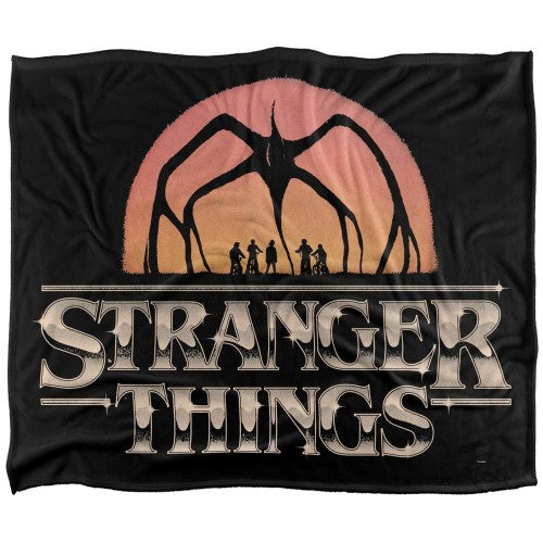 Front - Stranger Things Silky Sunset Logo Supersoft Throw