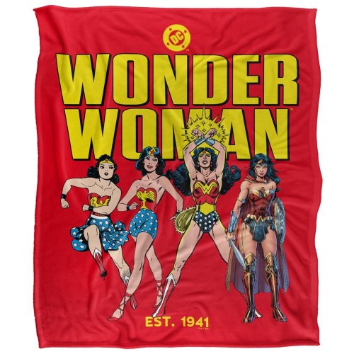 Front - Wonder Woman Through The Years Blanket