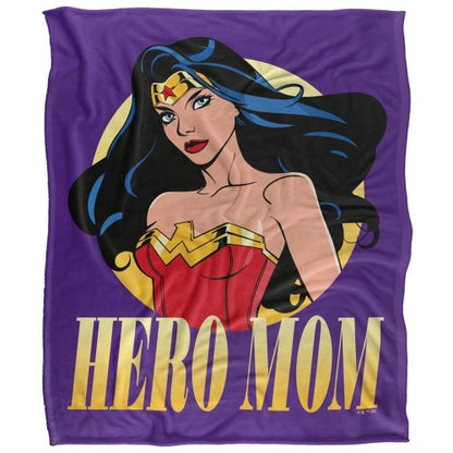 Front - Wonder Woman Hero Blanket