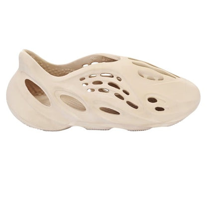 Front - Where´s That From Womens/Ladies Serena Cut Out Rubber Slip-on Trainers