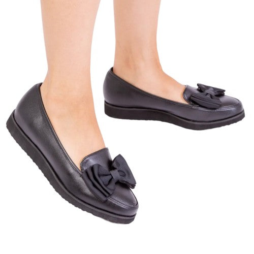 Front - Where´s That From Womens/Ladies Alpha Bow PU Slip-on Loafers