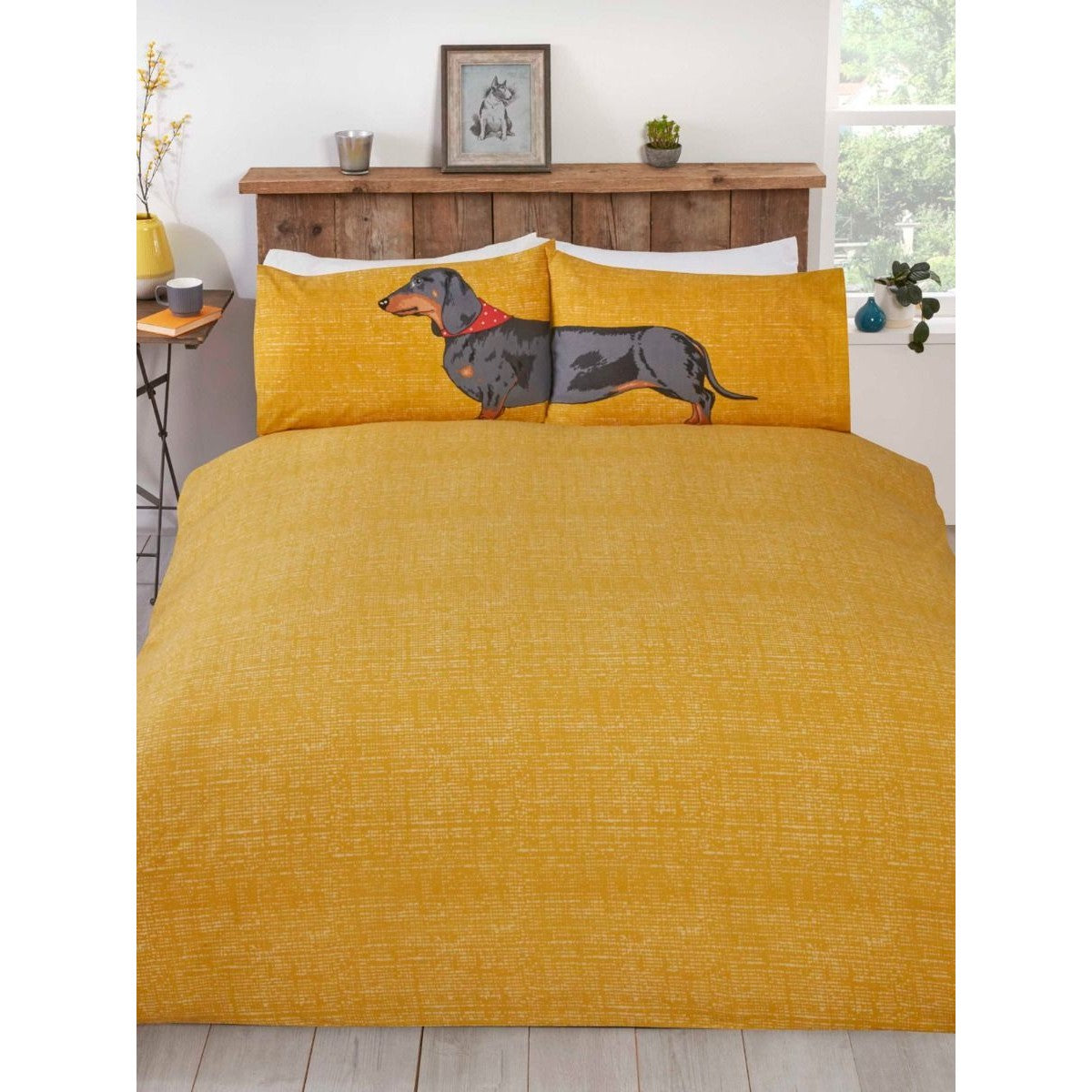 White-Yellow - Lifestyle - Rapport Hello Sausage Duvet Cover Set