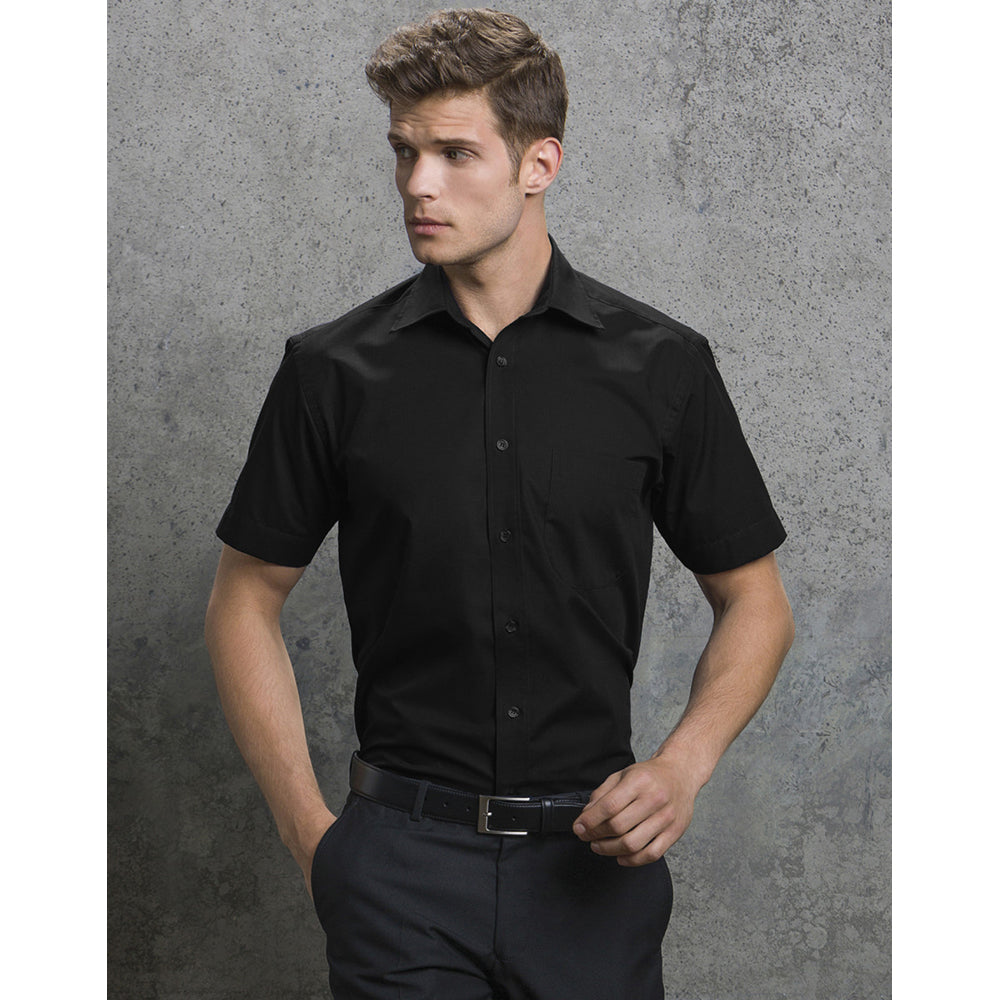 Black - Pack Shot - Russell Collection Mens Short Sleeve Easy Care Oxford Shirt