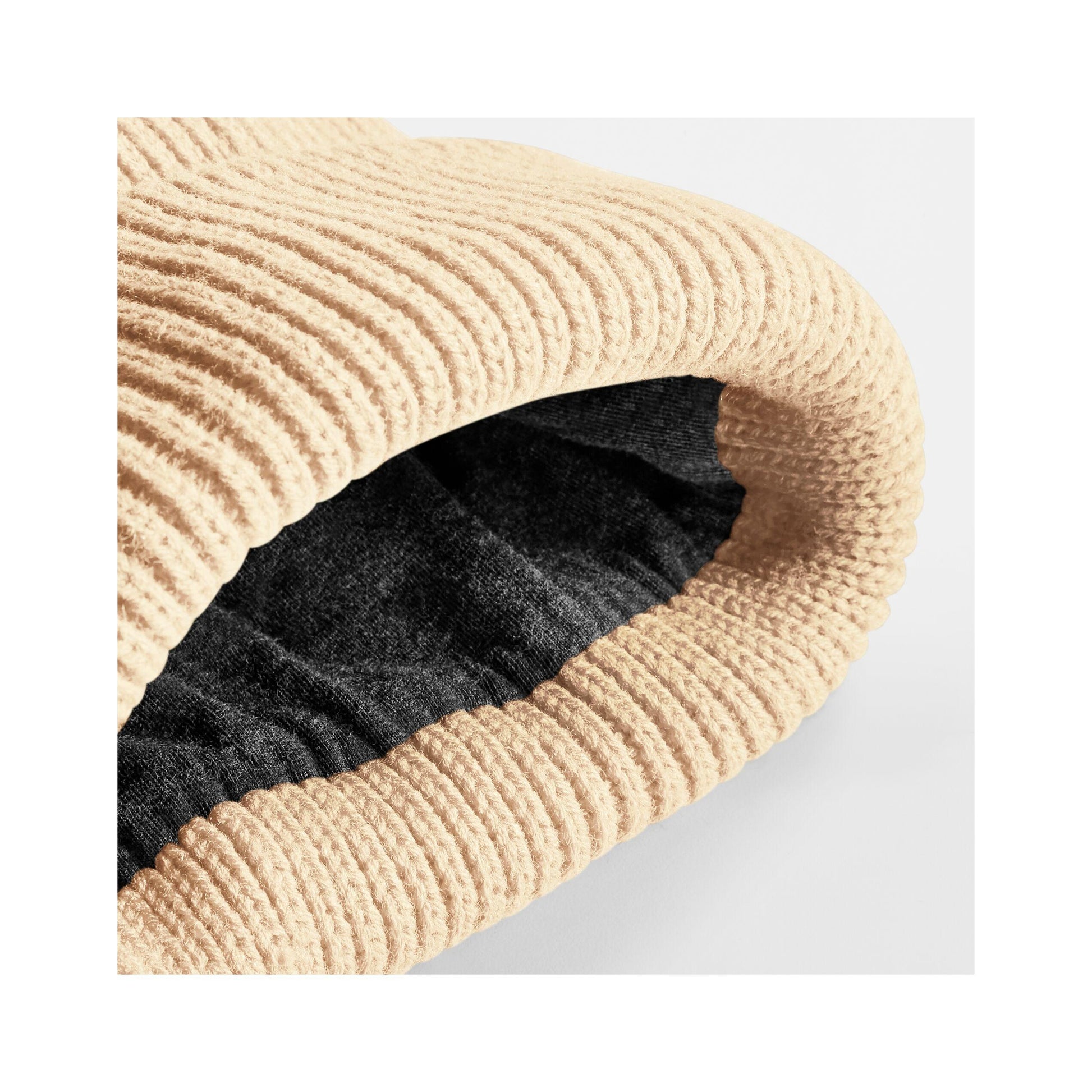 Sand - Lifestyle - Beechfield Elements Wind Resistant Beanie