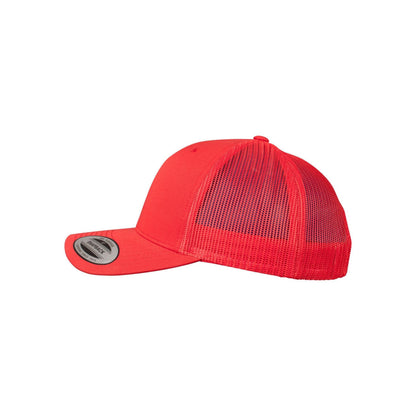 Red - Pack Shot - Flexfit Unisex Adult Retro Trucker Cap