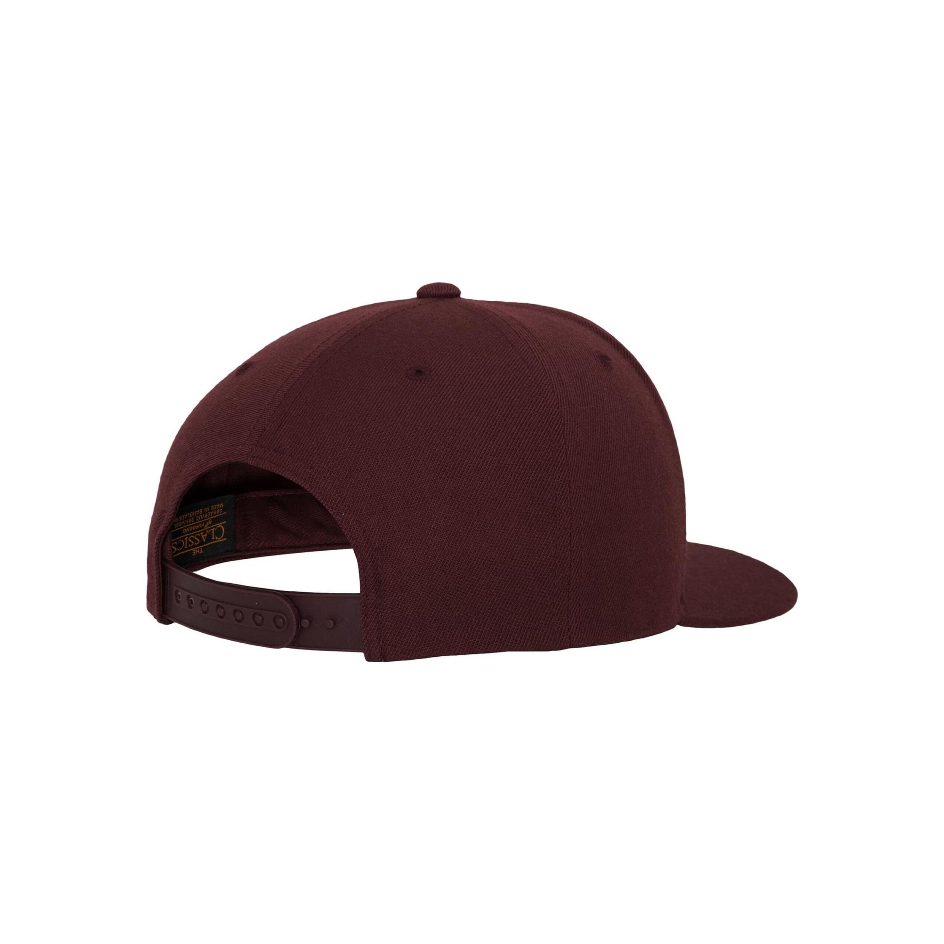 Maroon - Close up - Flexfit Unisex Adult Classic Snapback Cap