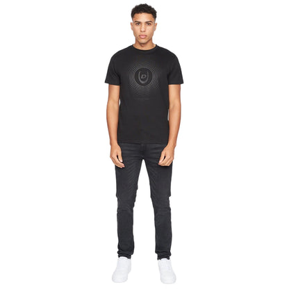 Black - Lifestyle - Duck and Cover Mens Zoomout T-Shirt