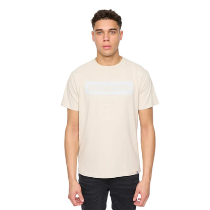 Off White - Front - Duck and Cover Mens Chatts T-Shirt