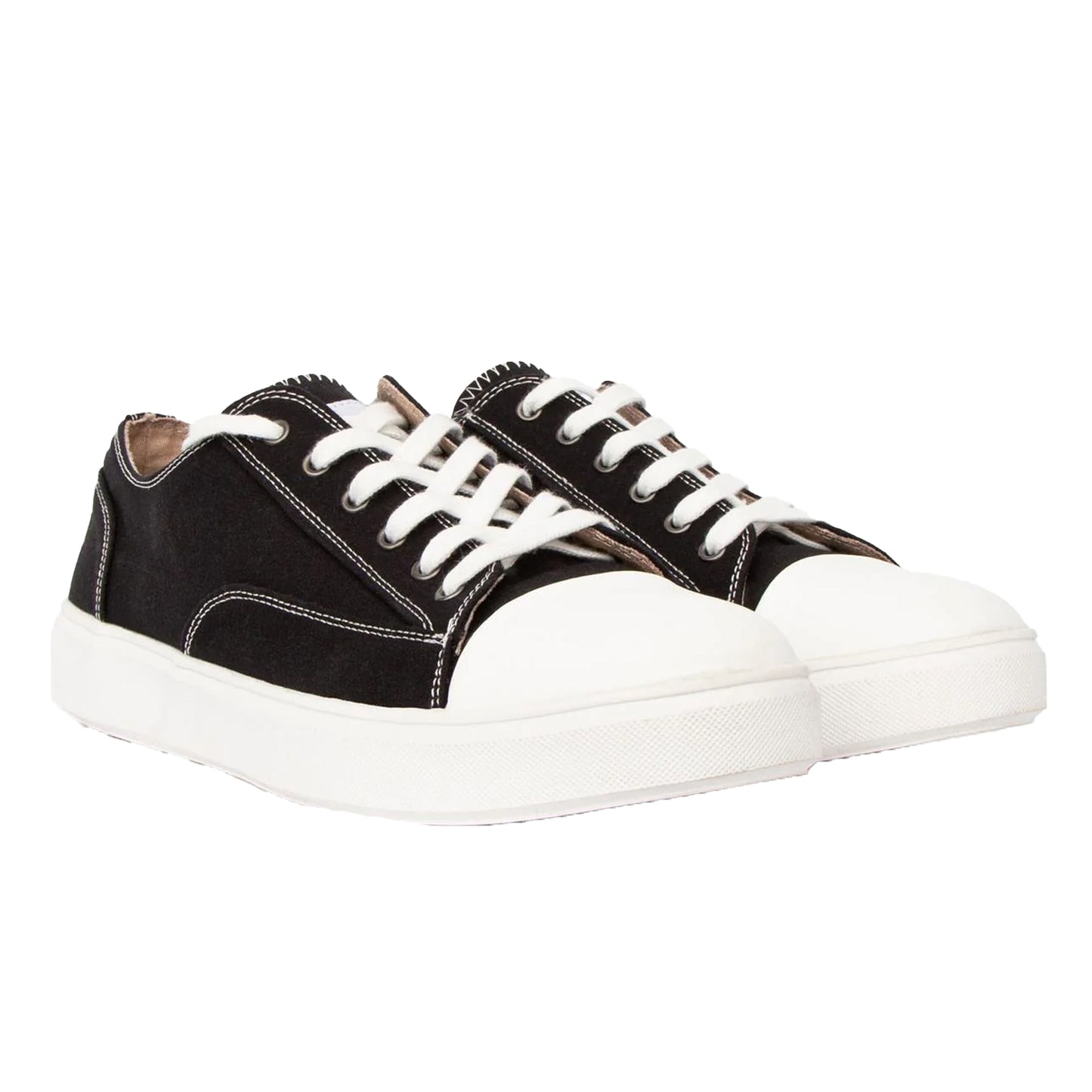 Black - Front - Duck and Cover Mens Nesta Trainers