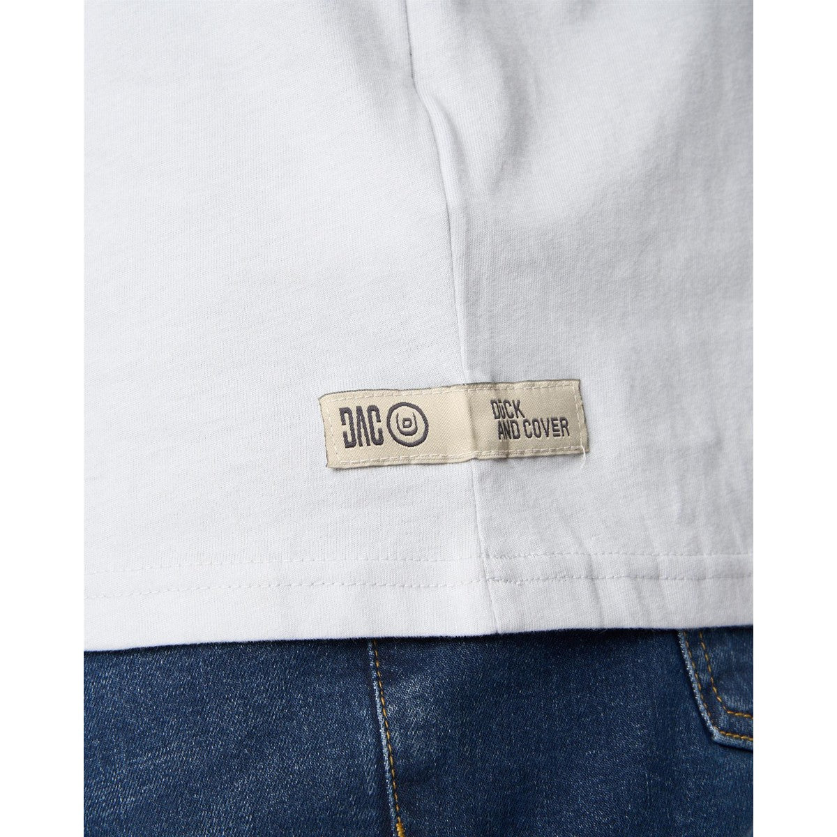 Light Blue - Lifestyle - Duck and Cover Mens Squarelarge T-Shirt