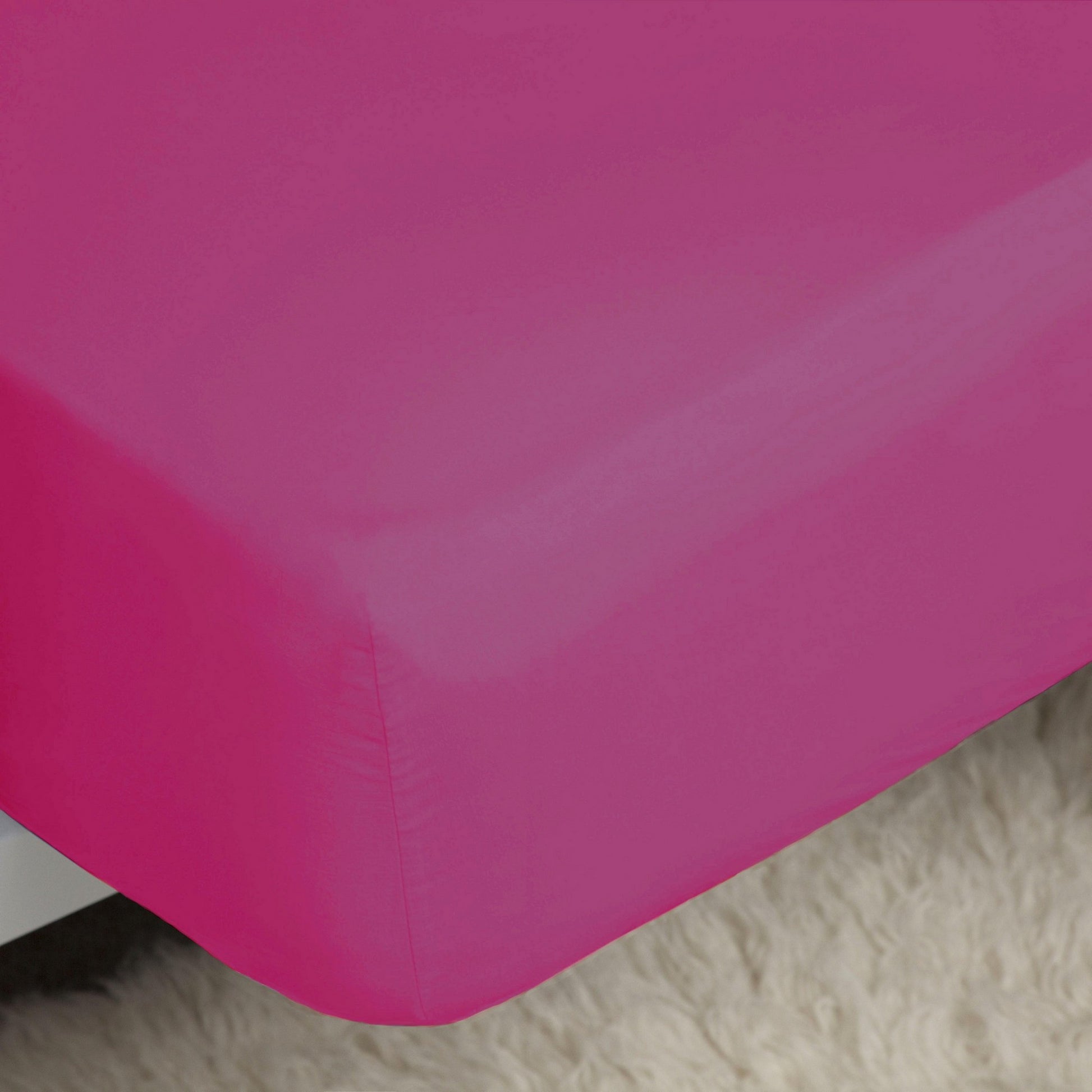 Fuchsia - Back - Belledorm Easycare Percale Fitted Sheet
