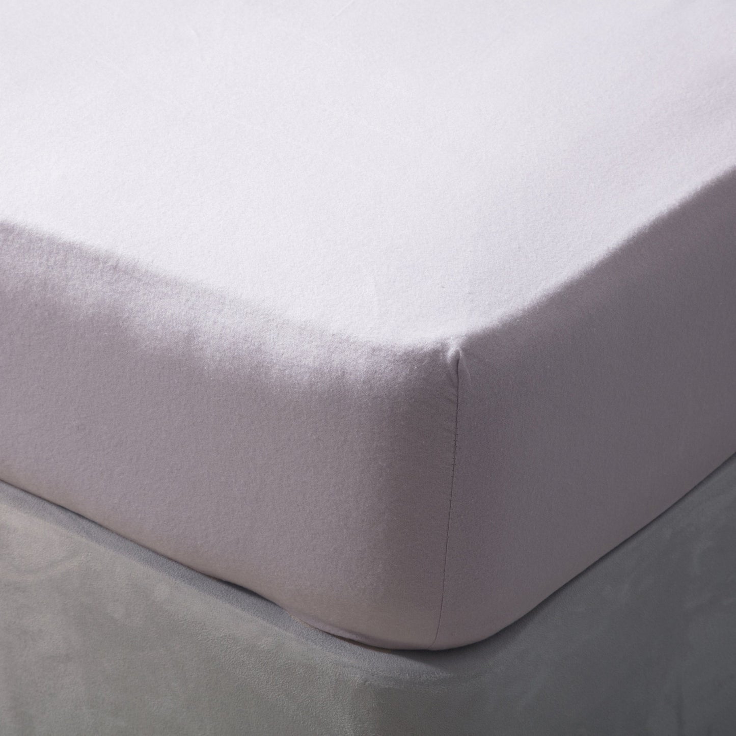 Heather - Back - Belledorm Brushed Cotton Fitted Sheet