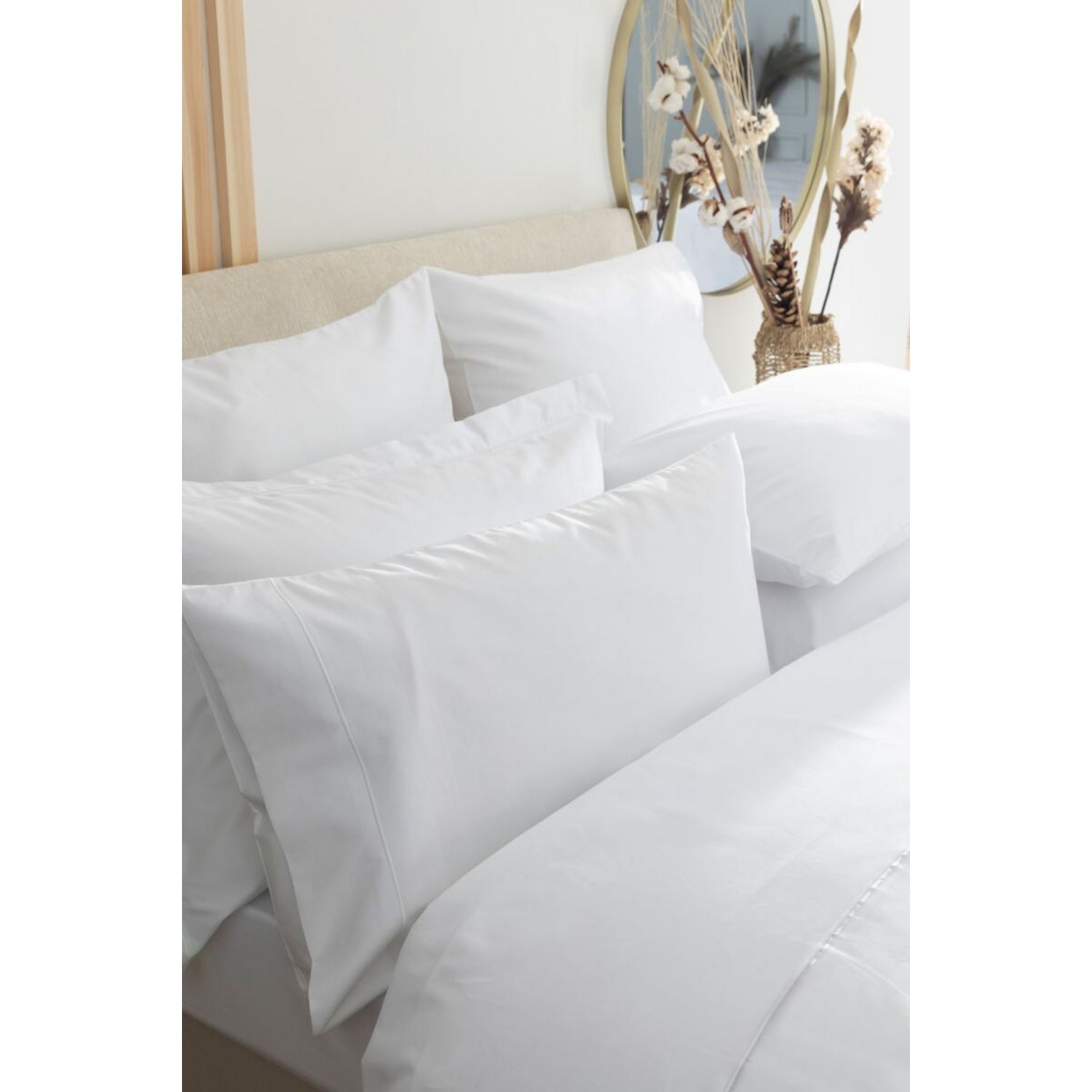 White - Side - Belledorm Embroidered Detail Egyptian Cotton Pillowcase