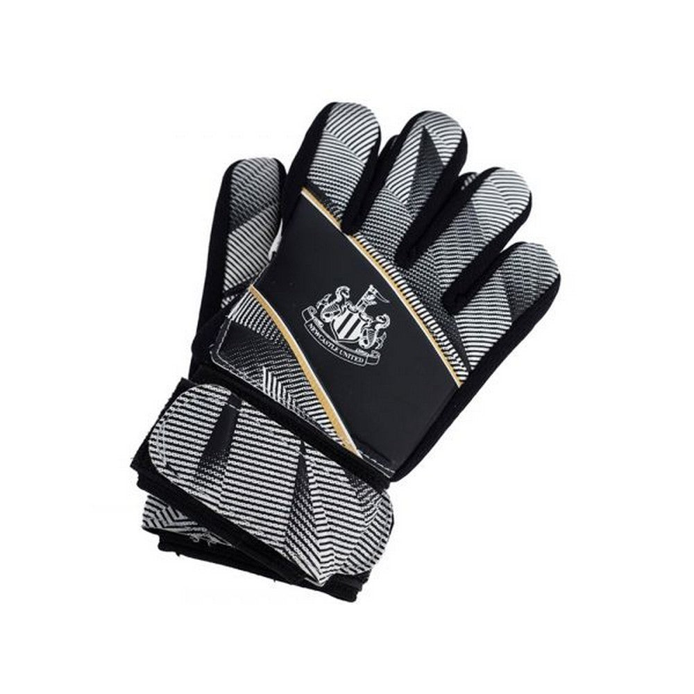Black-White - Front - Newcastle United FC Childrens-Kids Fuse Goalkeeper Gloves