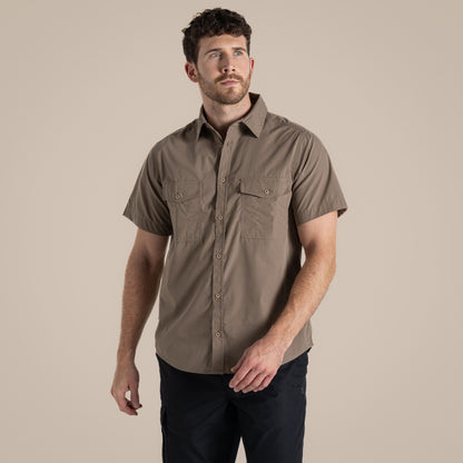 Pebble - Close up - Craghoppers Mens Expert Kiwi Short-Sleeved Shirt