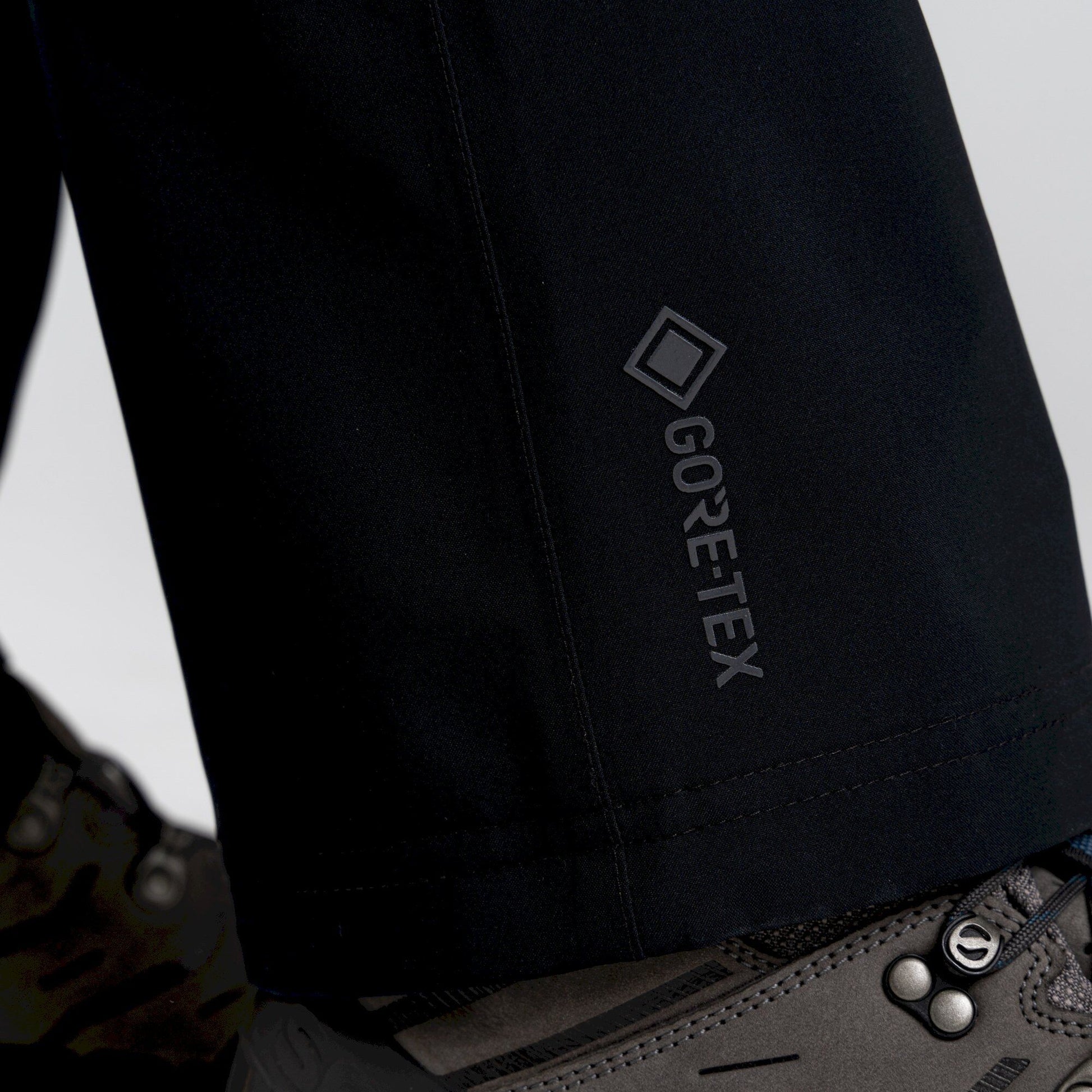 Black - Lifestyle - Craghoppers Mens Nogales GORE-TEX Waterproof Trousers