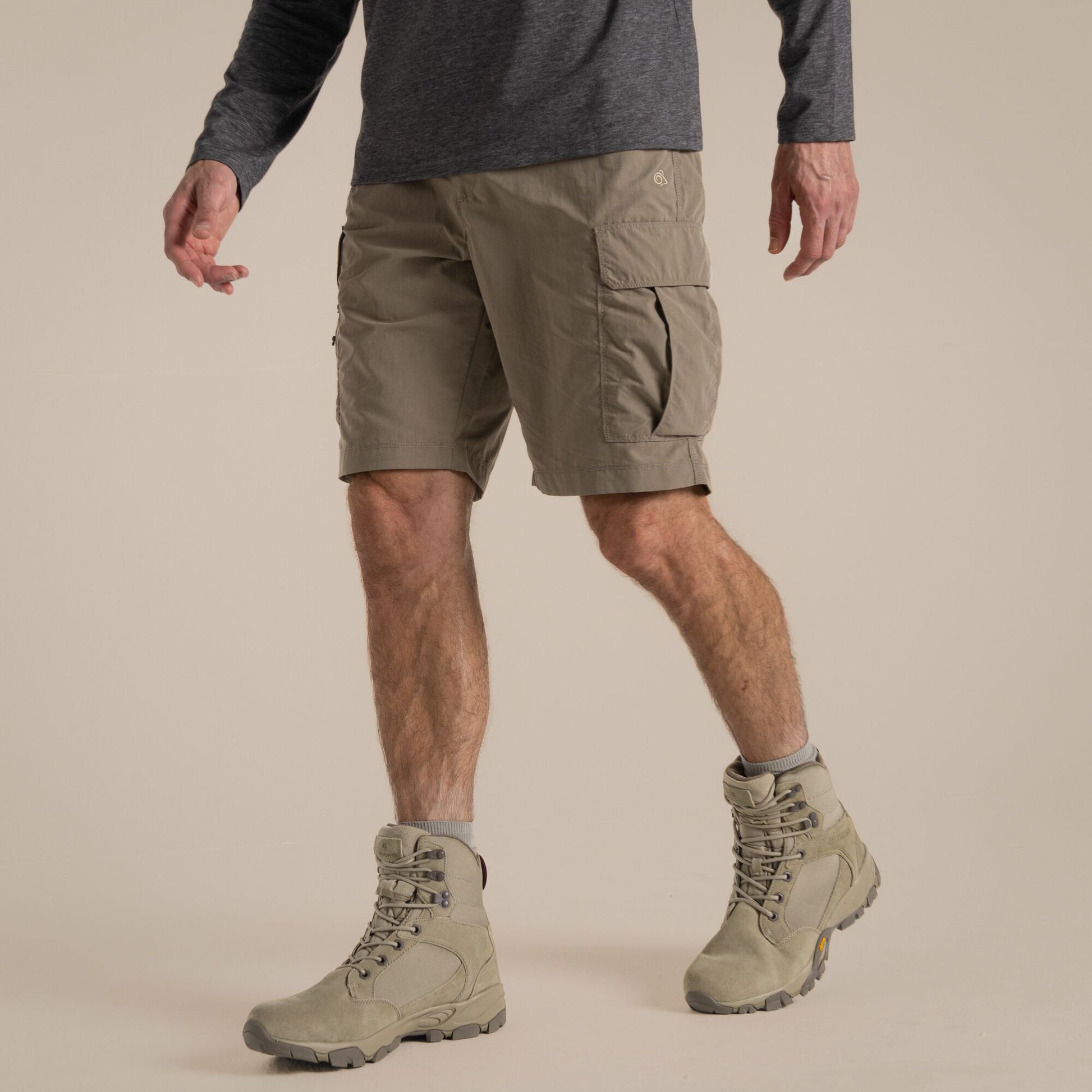 Pebble - Close up - Craghoppers Mens III Nosilife Cargo Shorts