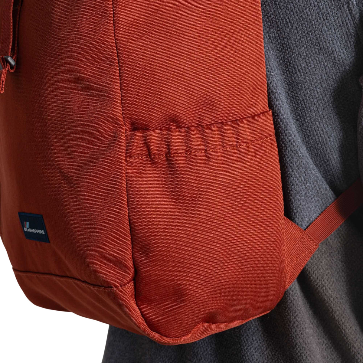 Red Beach - Back - Craghoppers Classic Kiwi II Roll Top 20L Backpack