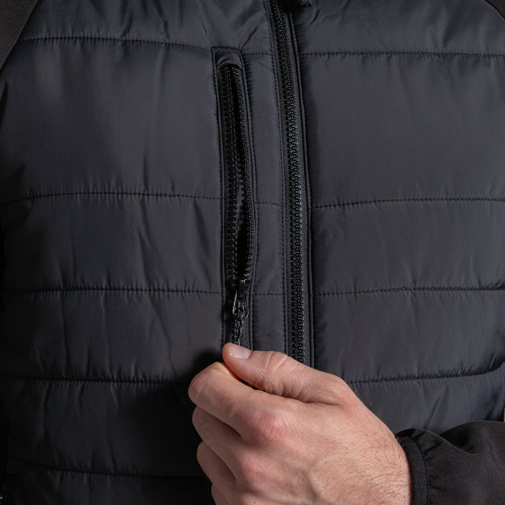 Dark Navy - Front - Craghoppers Mens Expert Compresslite Hybrid Jacket