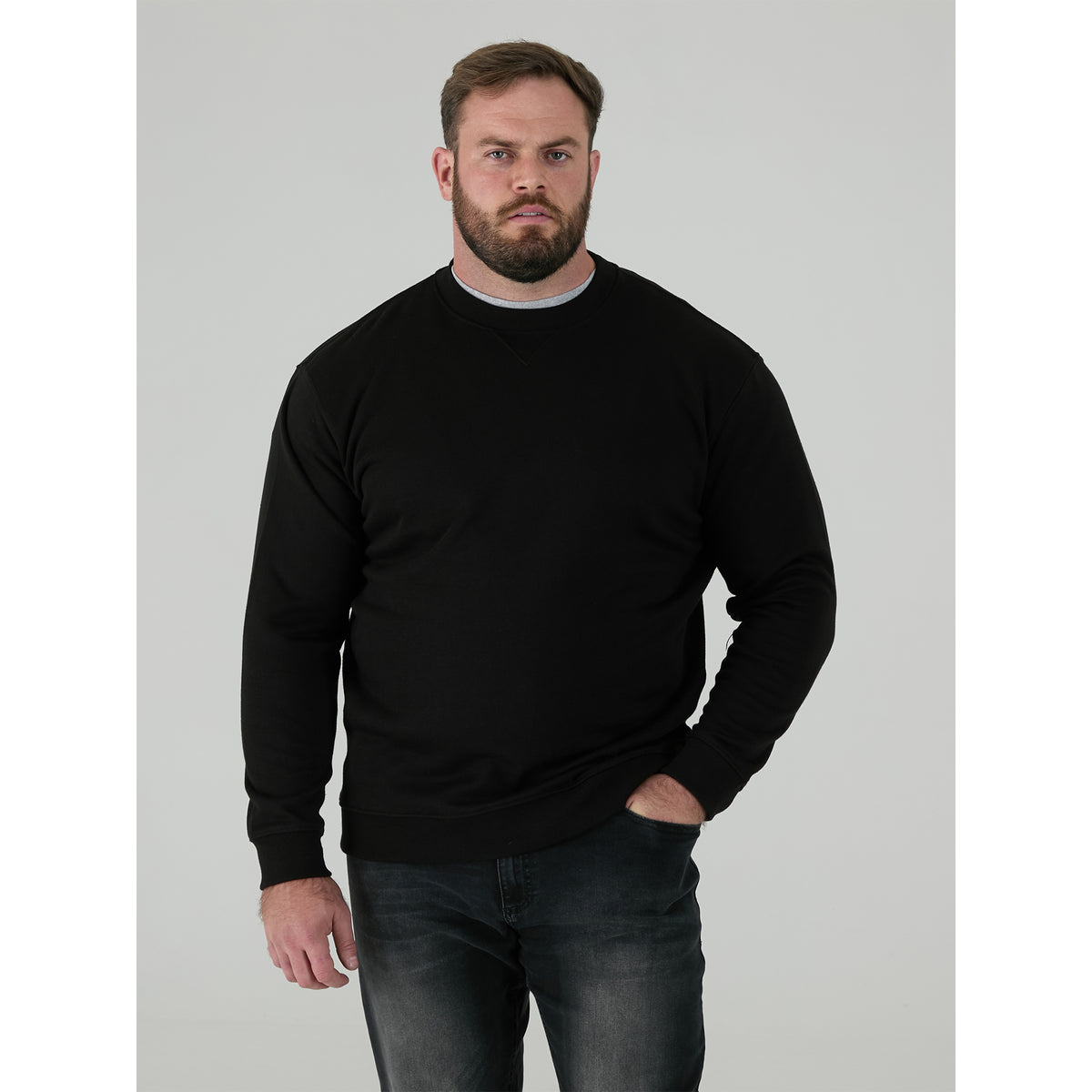 Black - Pack Shot - Duke Mens D555 Sweat Rockford Crew Neck Kingsize Jumper