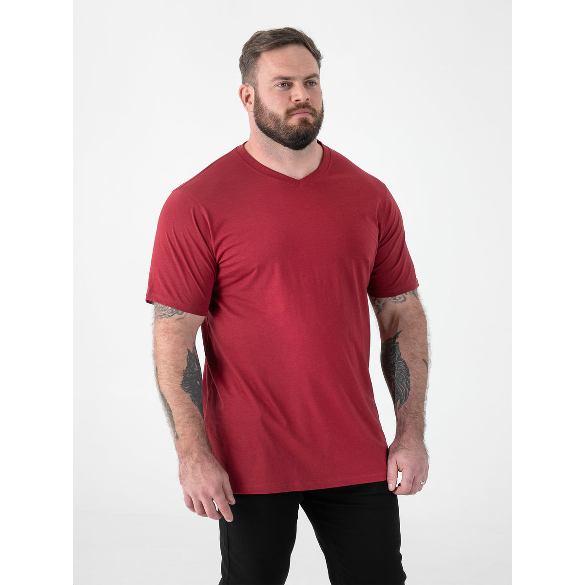 Red - Pack Shot - Duke Mens D555 Signature 2 V Neck T-Shirt