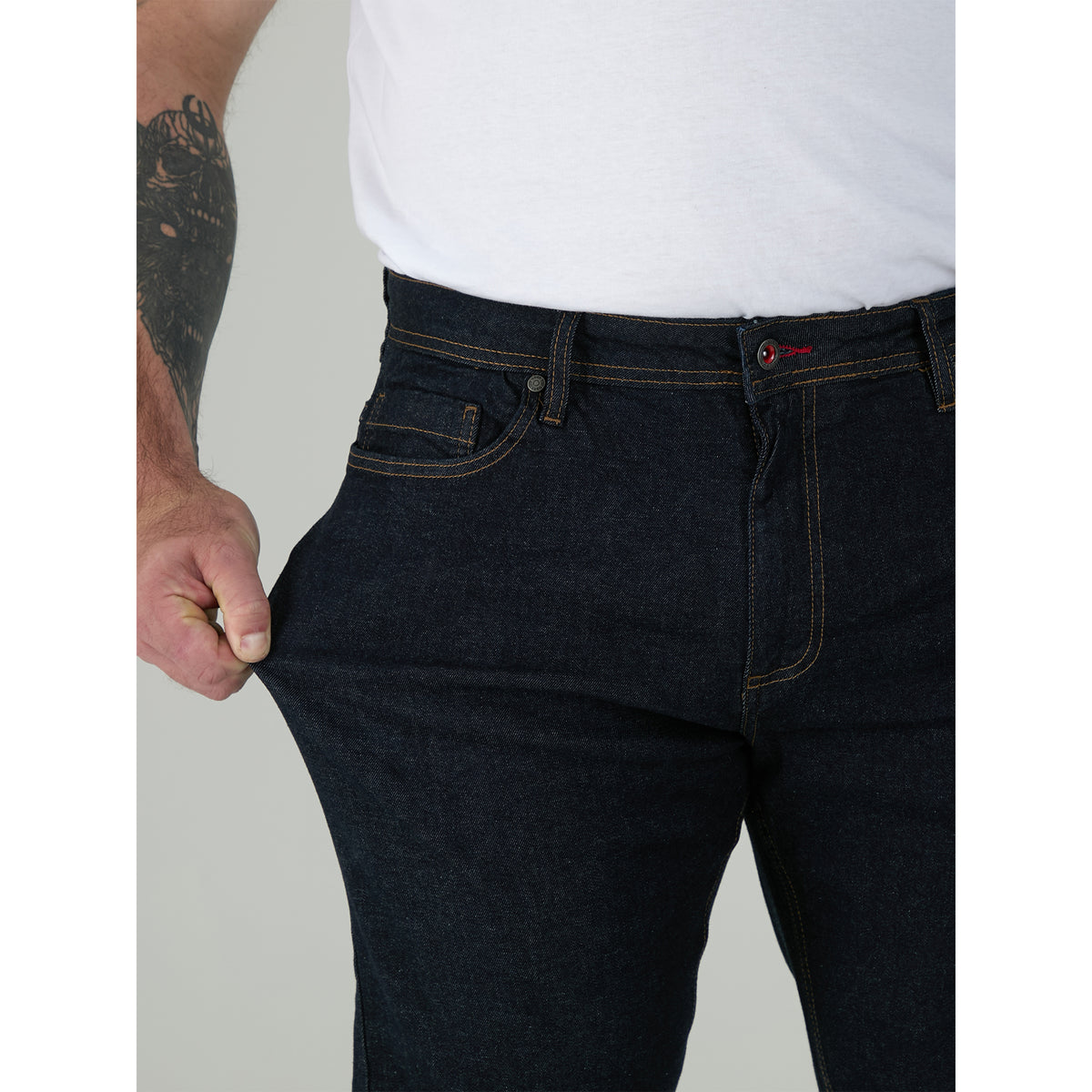Indigo - Close up - Duke Mens D555 Cedric Stretch Tapered Kingsize Jeans