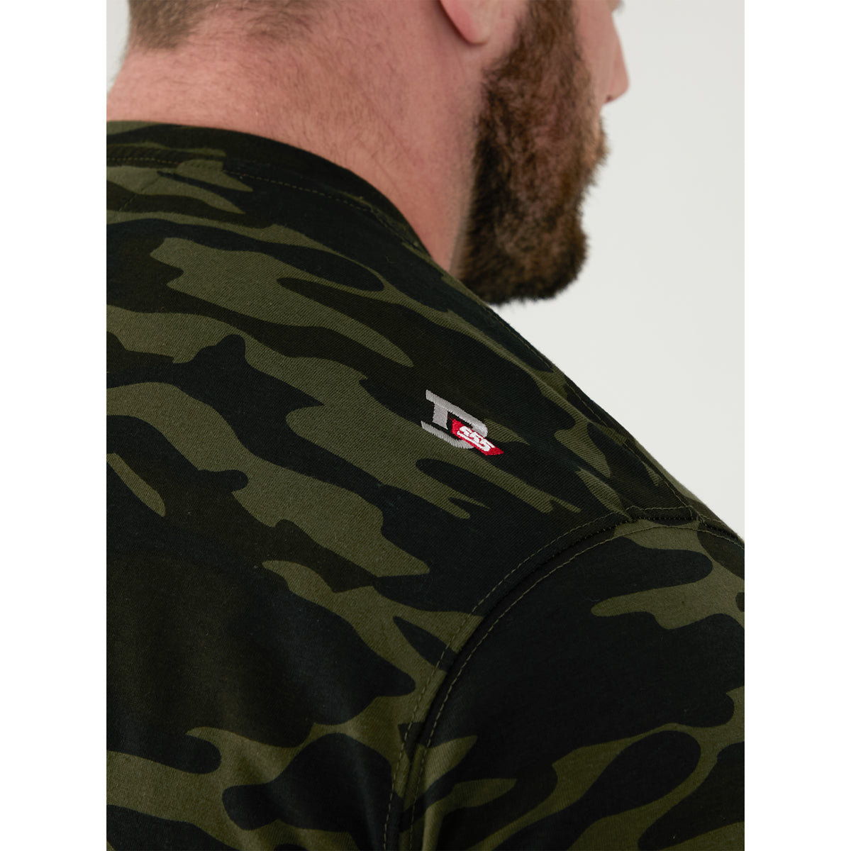 Jungle - Close up - Duke Mens D555 Gaston Camouflage Kingsize T-Shirt