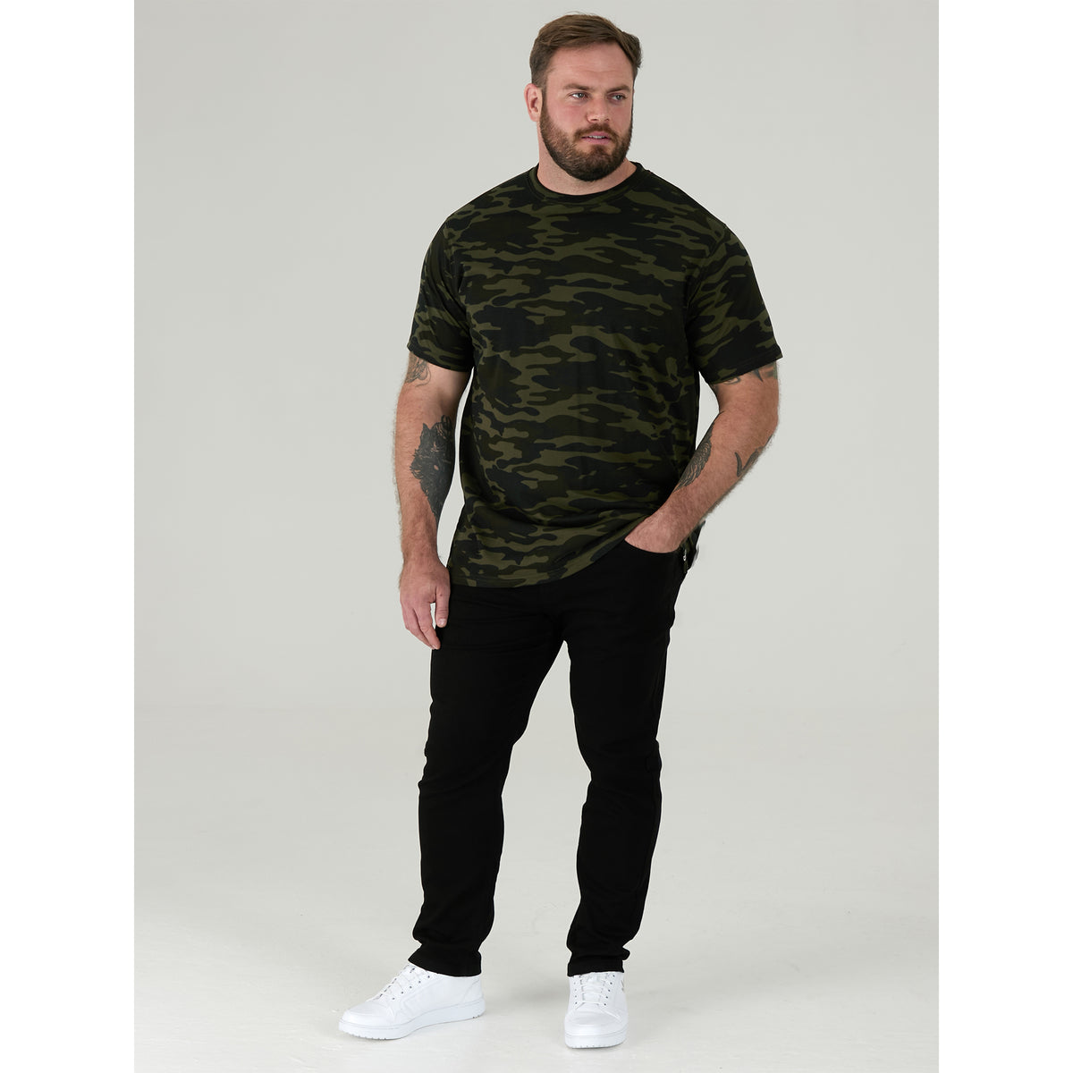 Jungle Camo - Close up - Duke Mens D555 Gaston Camouflage Kingsize Short-Sleeved T-Shirt